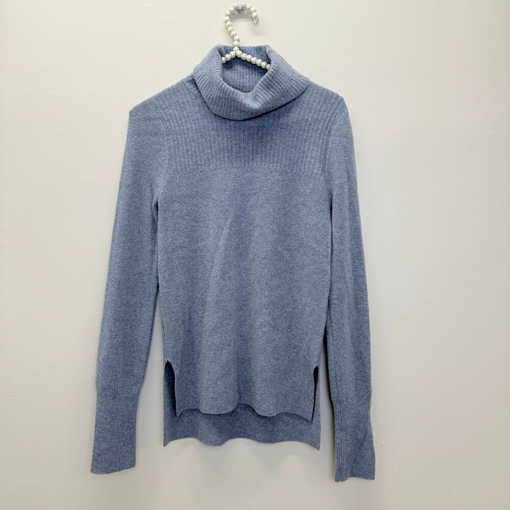 Veronica Beard Ribbed Turtleneck Sweater – NWOT🔴